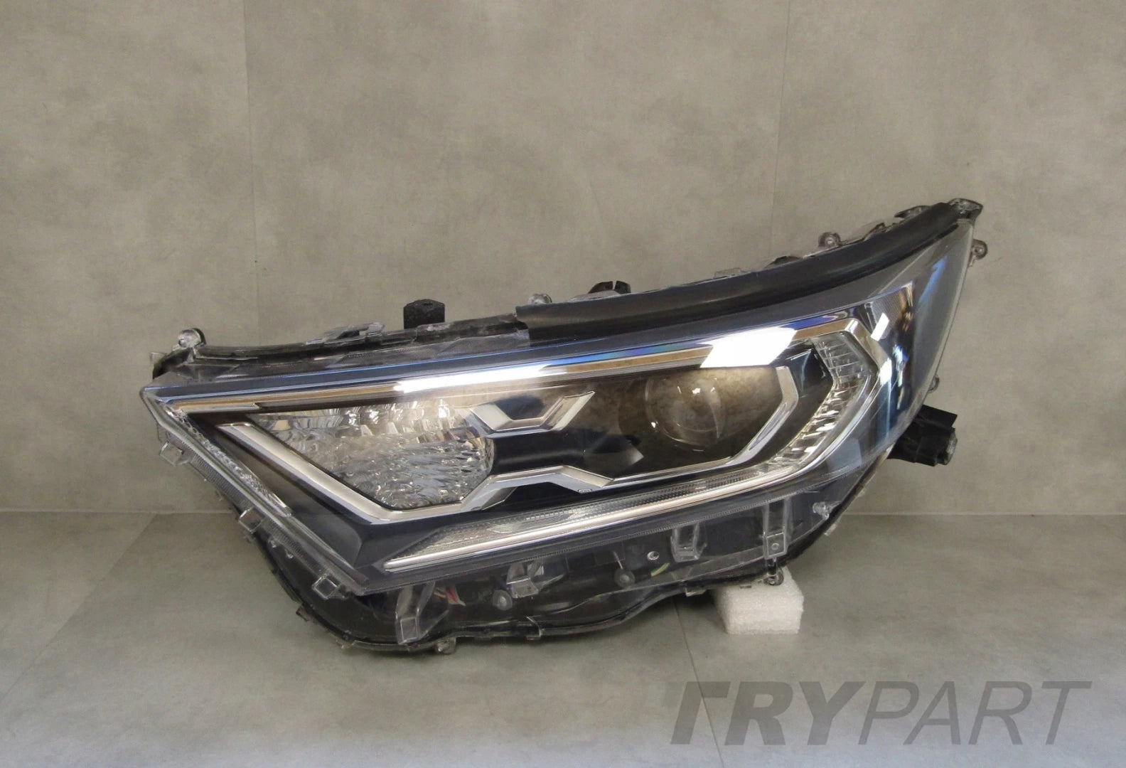 FRONT LAMP TOYOTA RAV4 IV 5 V LED 19-21 LH