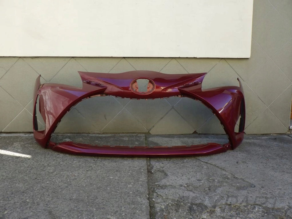 TOYOTA YARIS III 3 LIFT 17- Front Bumper