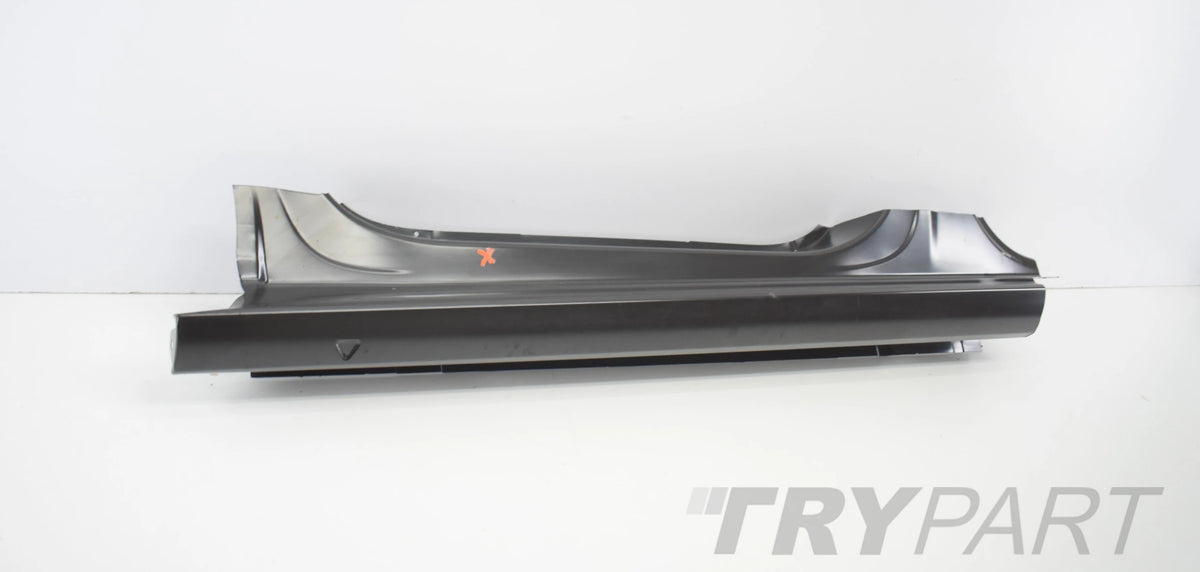SKODA RAPID 5J TOLEDO LEFT SILL HOUSING ORG NEW