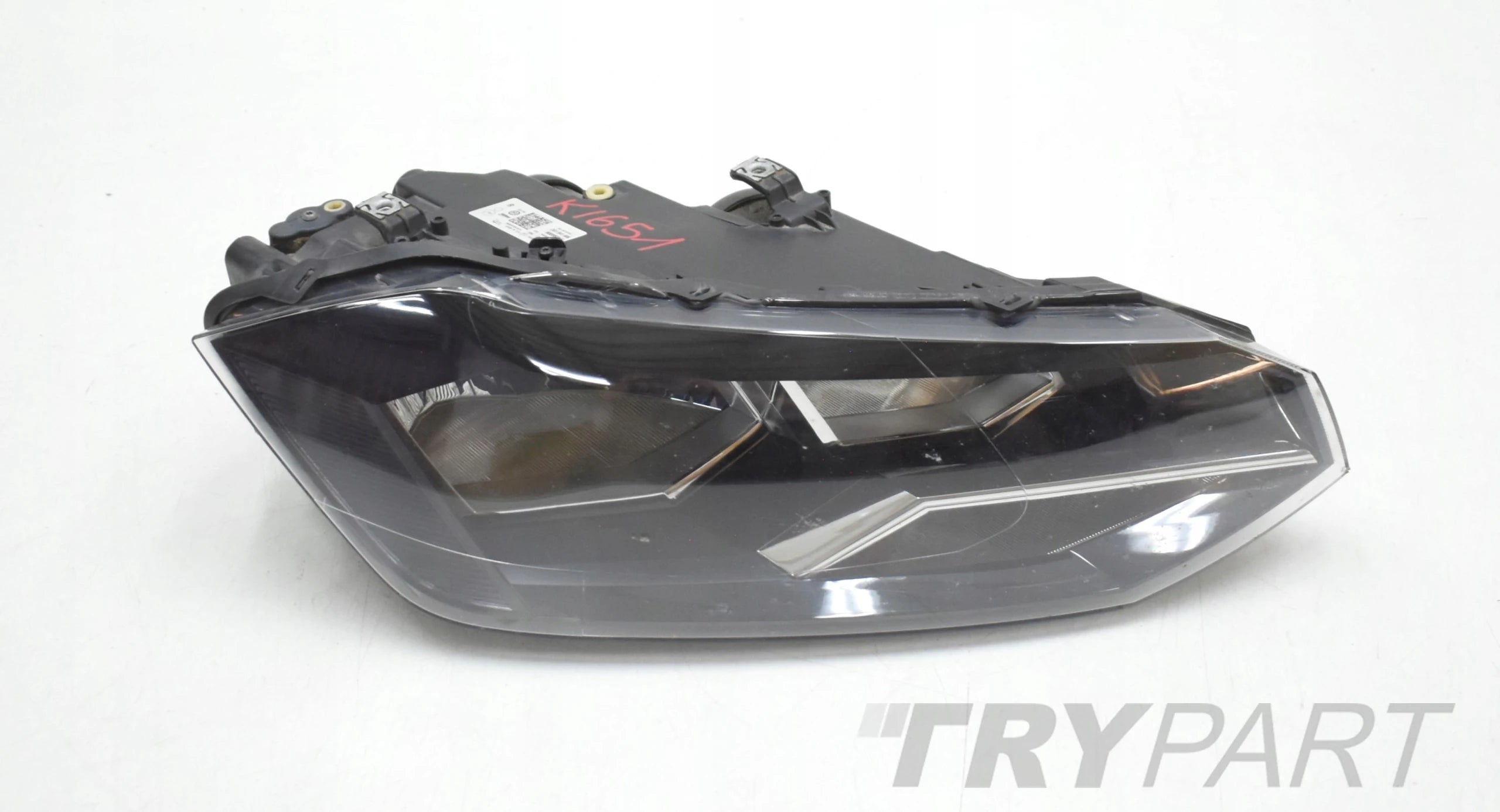 VW POLO VI 2G RIGHT FRONT HEADLIGHT EU ORG