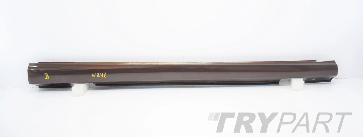 MERCEDES B CLASS W246 DOOR SILL TRIM RIGHT