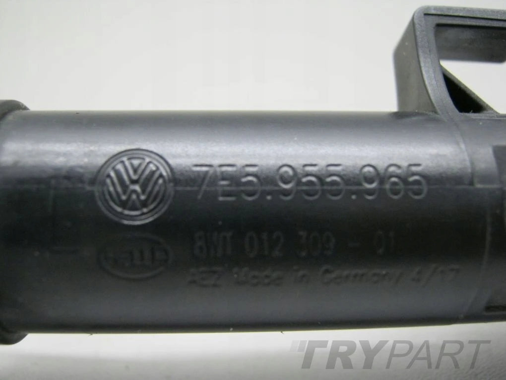 VW T5 LIFT 7E0 Headlight Washer Nozzle