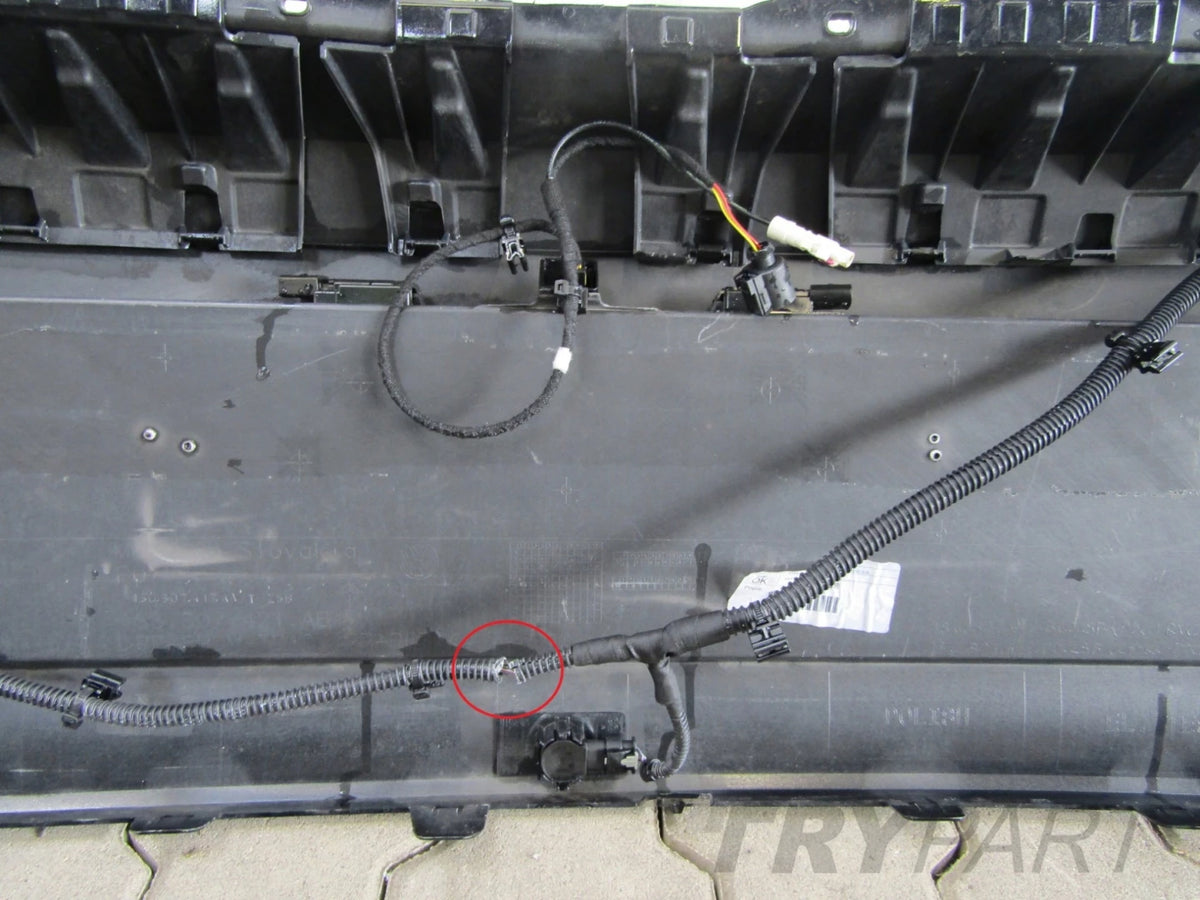 VW Up 1S6 Lift 16- Rear Bumper (Camera + PDC)