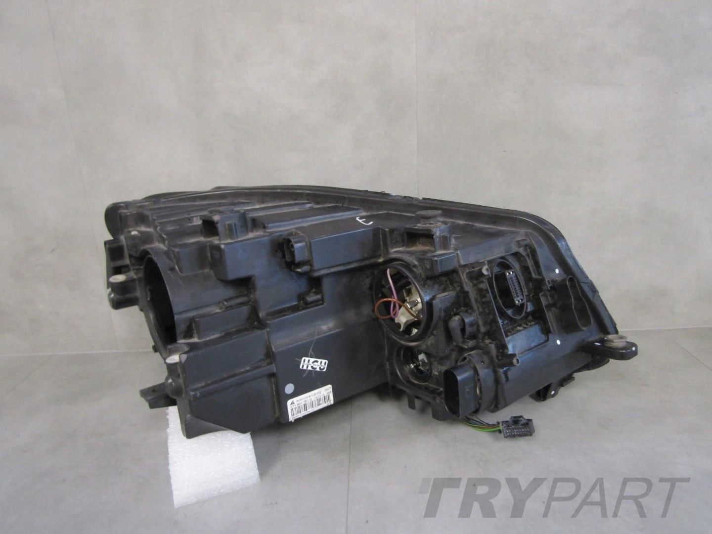 HEADLIGHT VOLKSWAGEN TOURAN 1T1 XENON ACTIVE BENDING 10-15 LH LEFT 1T1941751G