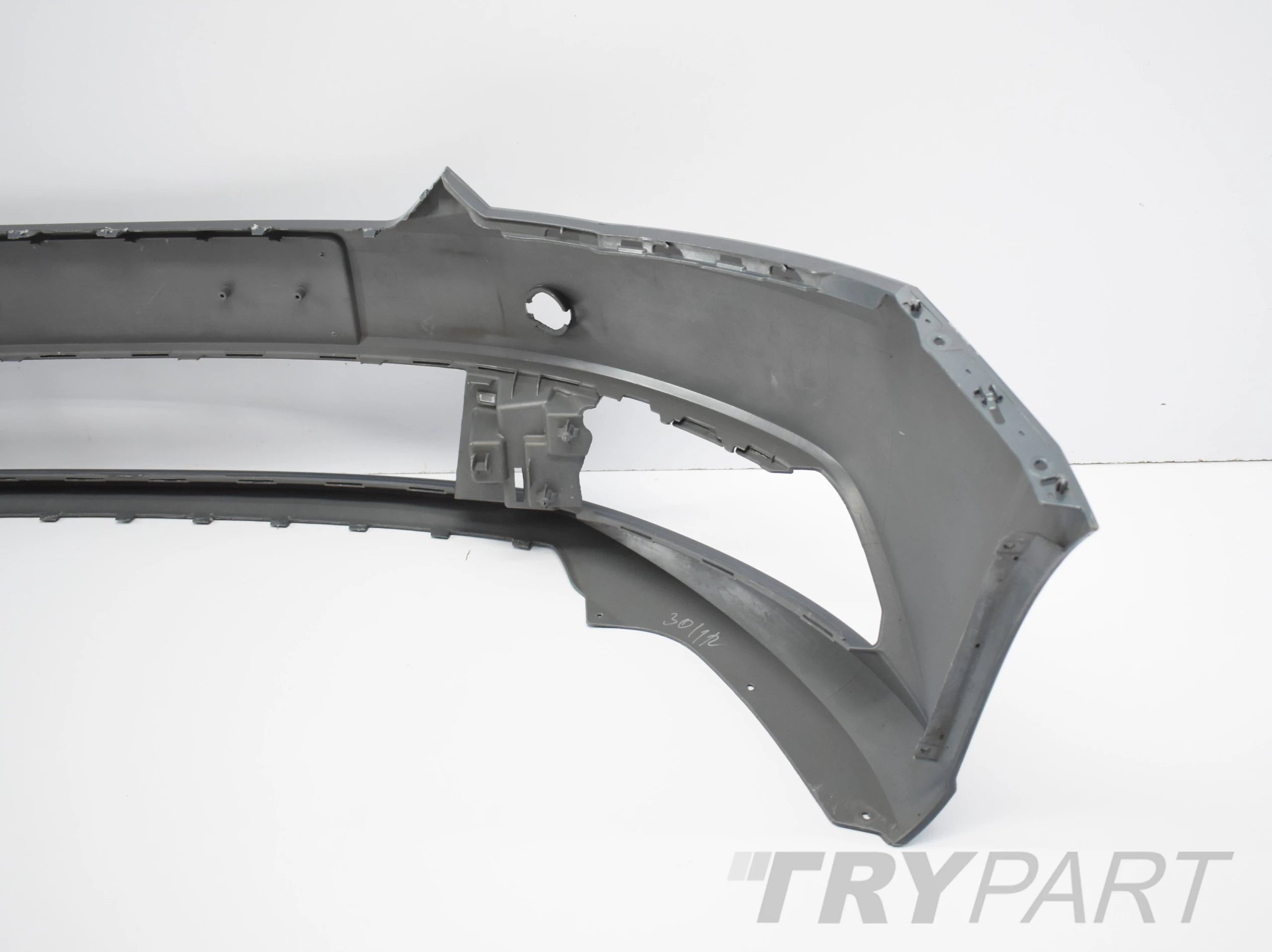 SKODA FABIA III 6V FRONT BUMPER SUPER CONDITION ORG!