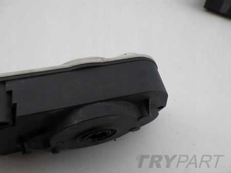 BMW G20 G21 G22 G23 F44 Electric Blind Motor