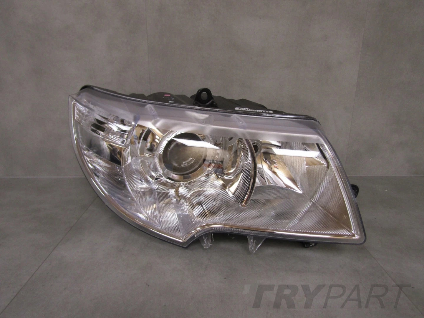 Headlight Skoda Superb 2 II 3T1 STANDARD LENS 08-13 RH RIGHT