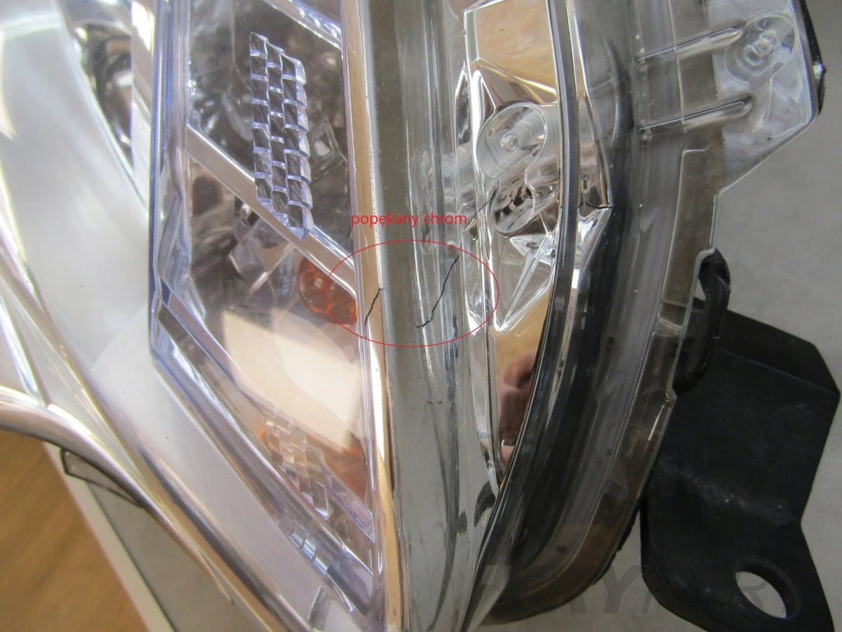 FRONT LAMP MITSUBISHI L200 V XENON NON-SWIVEL 15-19 RH