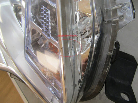 FRONT LAMP MITSUBISHI L200 V XENON NON-SWIVEL 15-19 RH