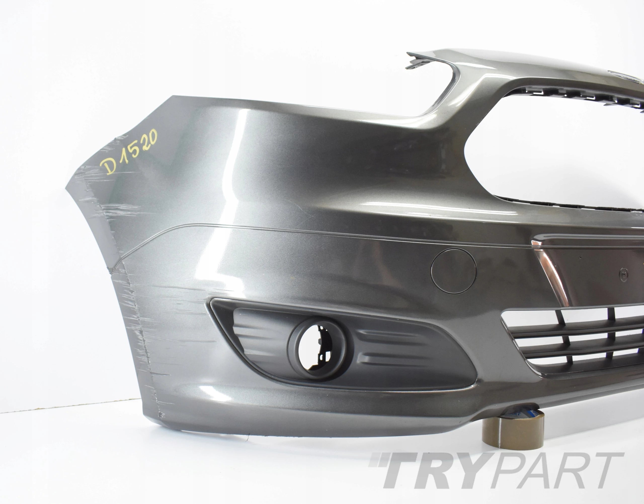 FORD TRANSIT COURIER FRONT BUMPER SUPER CONDITION ORG