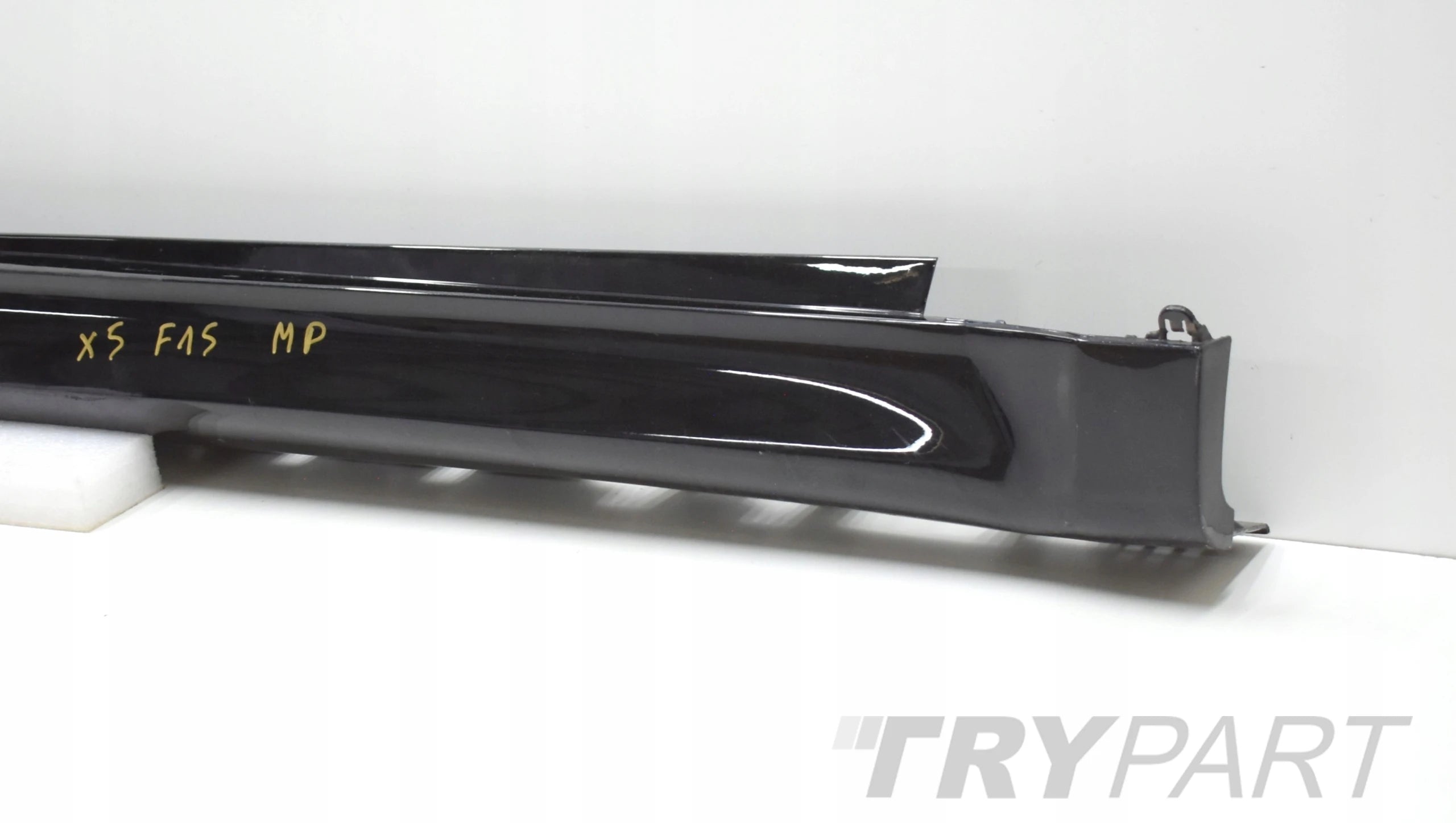 BMW X5 F15 M PACKAGE RIGHT SILL STRIP OEM