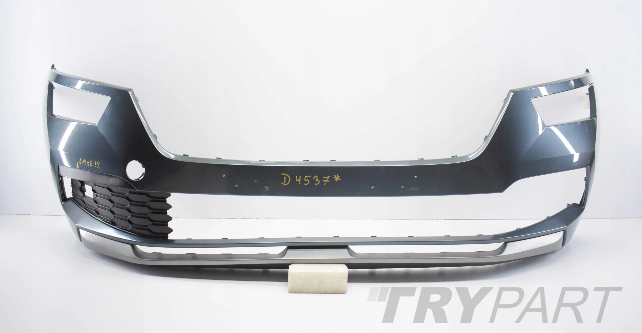 SKODA KAMIQ 658 FRONT BUMPER ORG