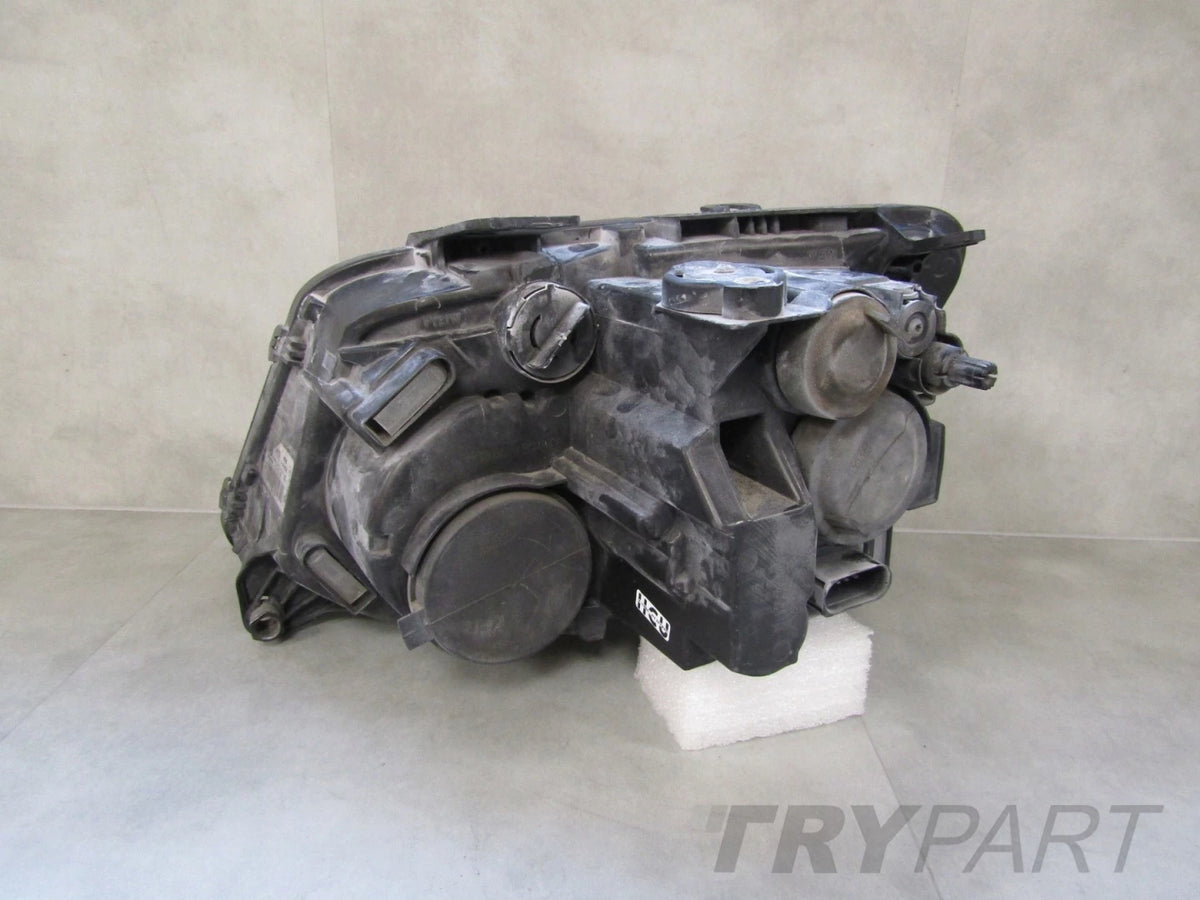 VW Amarok 2H1 09-14 RH Headlight 2H1941016AA