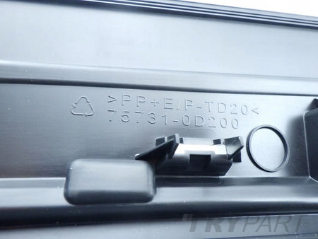 TOYOTA YARIS III 3 LIFT 17- RIGHT FRONT DOOR MOULDING
