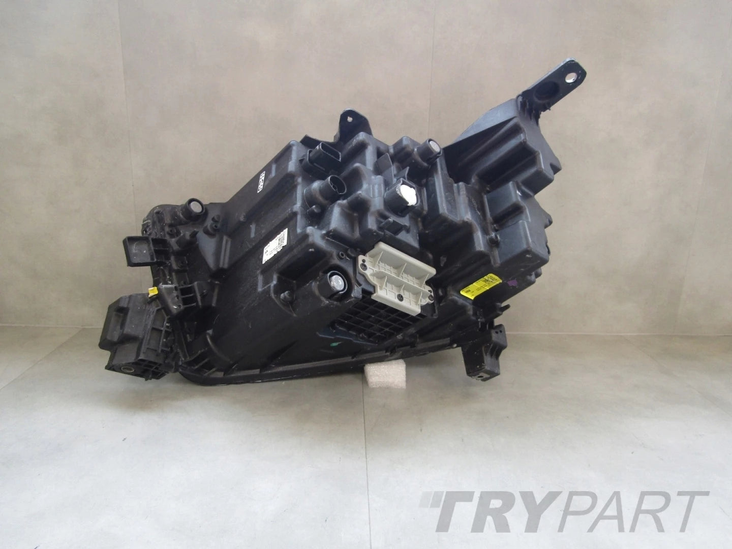 HEADLAMP OPEL FRONTERA LED 24- RH RIGHT
