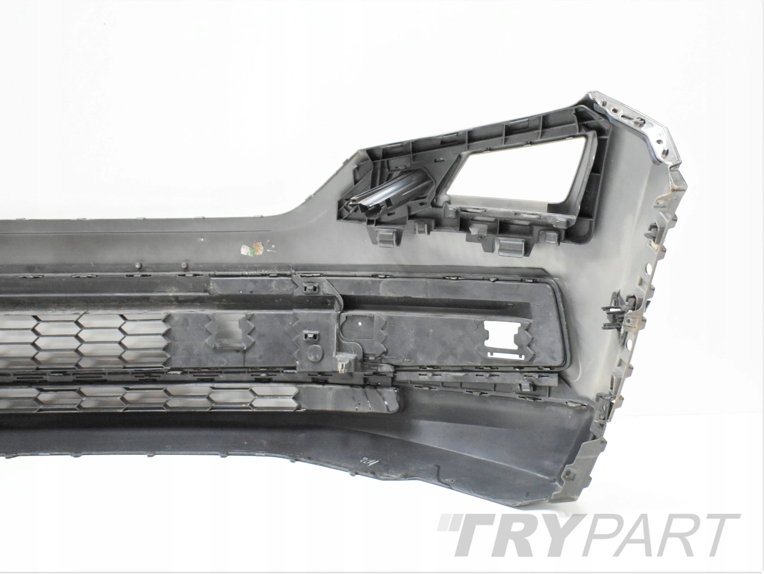 SKODA KODIAQ 565 FRONT BUMPER ORIGINAL + GRILLES