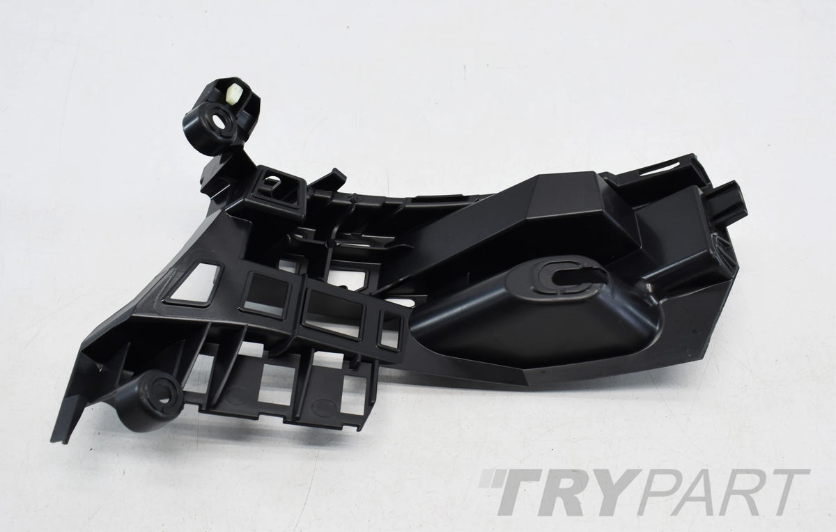 PORSCHE MACAN 95B REAR BUMPER SLIDE GUIDE NEW ORG