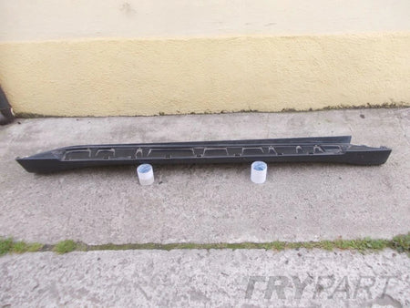 BMW X6 E71 SPORT Right Side Skirt Trim
