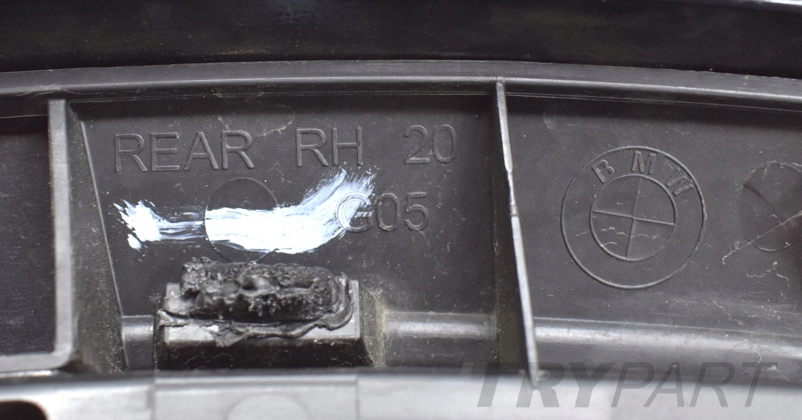 BMW X5 G05 M PACKAGE REAR FENDER RIGHT TRIM ORG