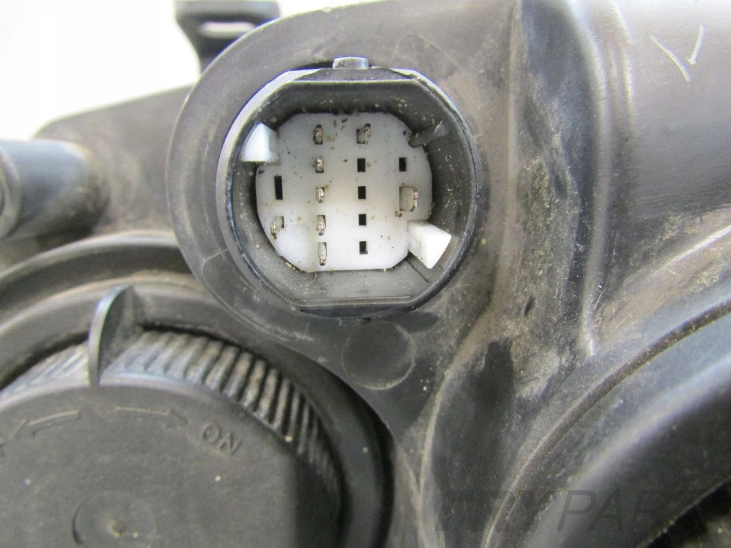 Front Lamp Alfa Romeo 159 STANDARD LENS 05-11 RH RIGHT 60682088