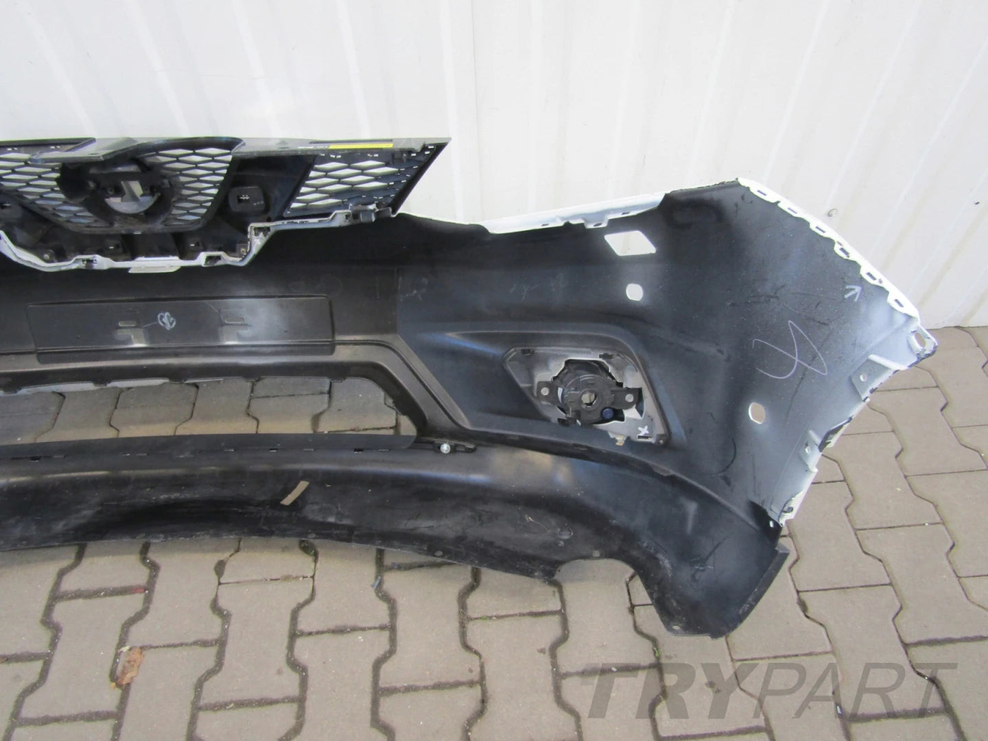 Front Bumper Nissan X-Trail 3 III T32 13-17