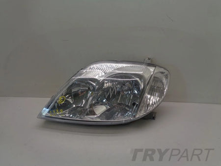 TOYOTA COROLLA SEDAN KOMBI 02- front lamp left