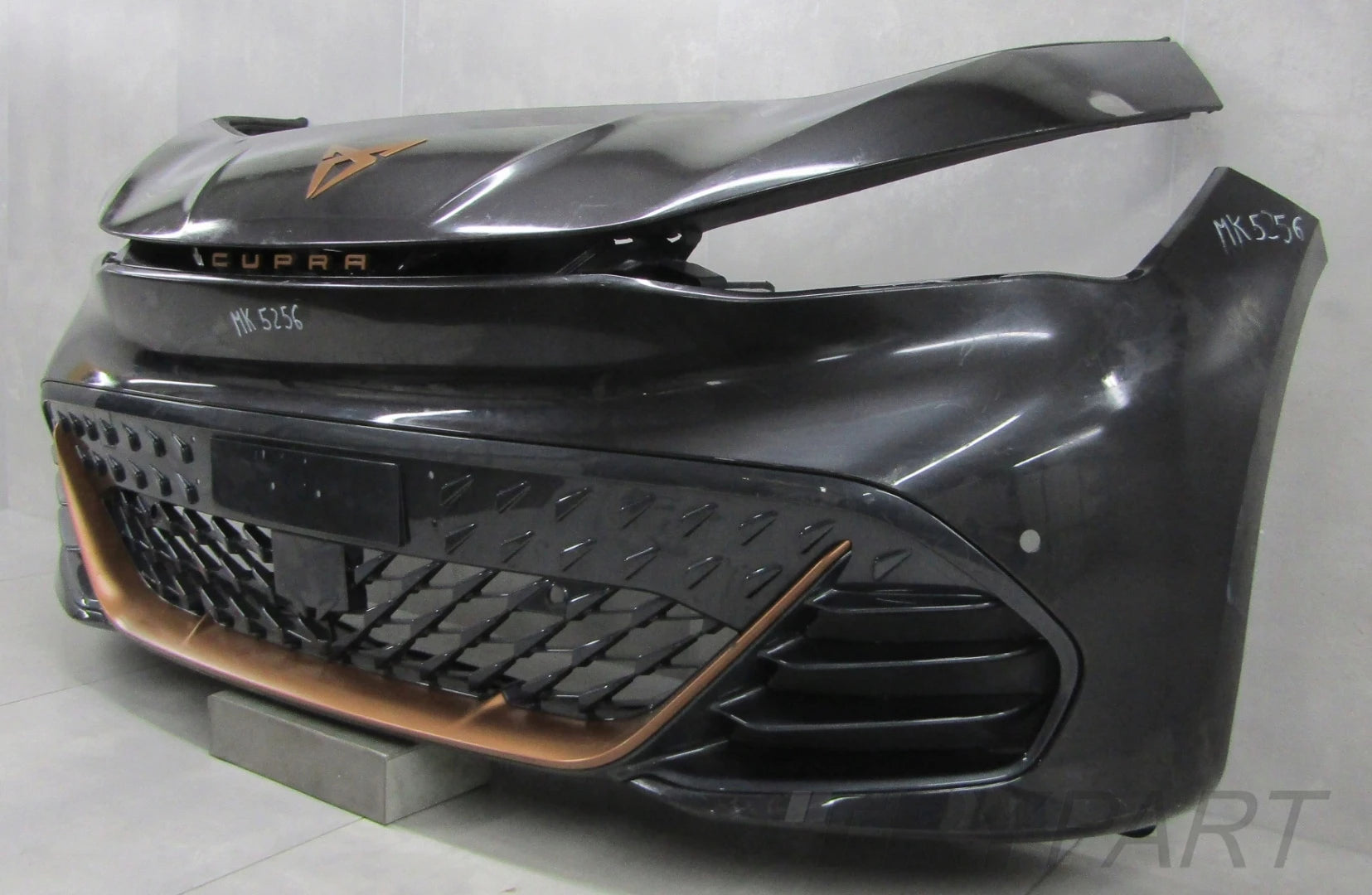 Front bumper for Cupra Born 10E 21- (+ floor)