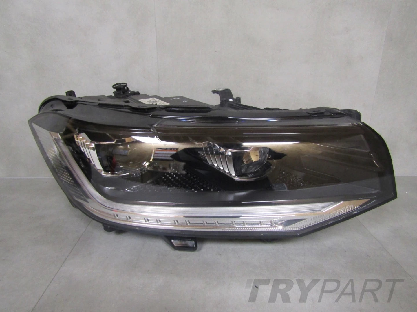 VOLKSWAGEN T-CROSS RIGHT HEADLIGHT FULL LED 16- 2GM941035 B