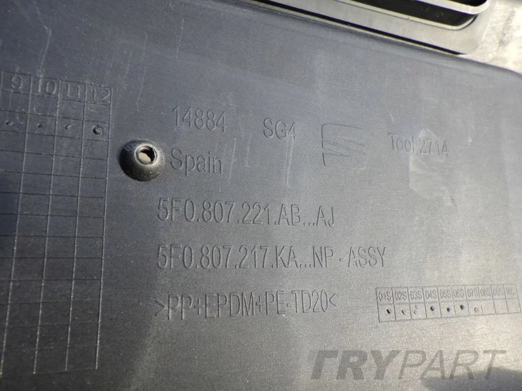 SEAT LEON III 3 5F0 LIFT CUPRA 17- Front Bumper