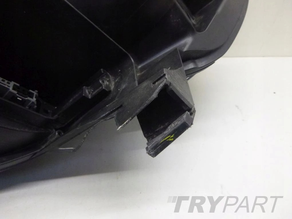 TOYOTA PROACE II 2 XENON LED 16- Right