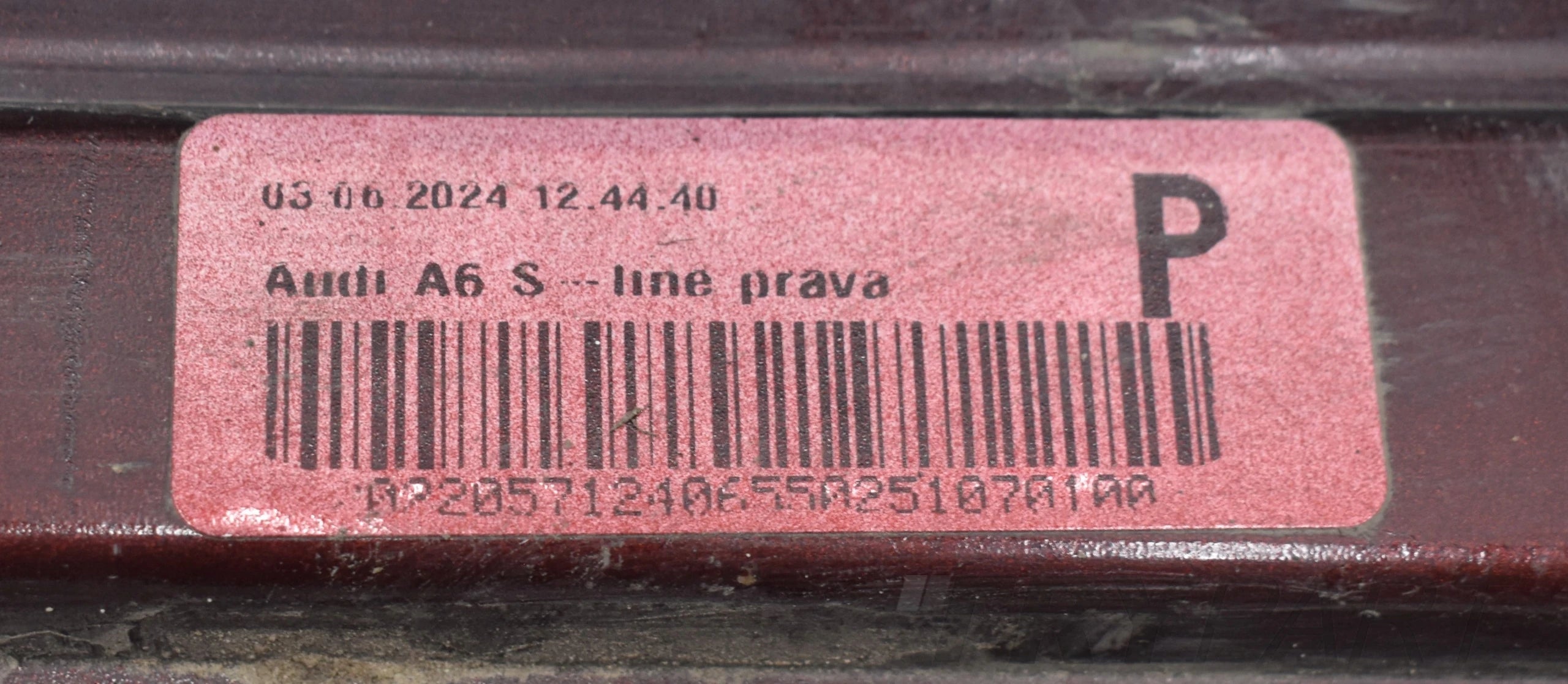 AUDI A6 C8 4K S LINE RIGHT SILL SKIRT ORG