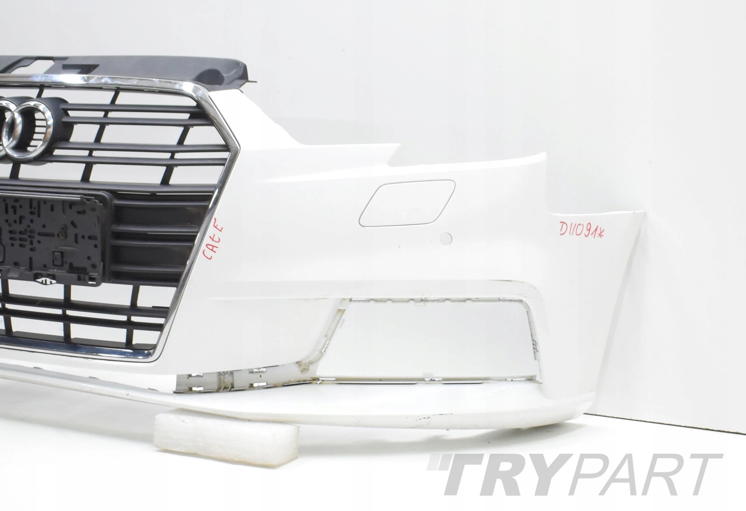 AUDI A3 8V3 LIFT SPORTBACK FRONT BUMPER ORG + GRILLE