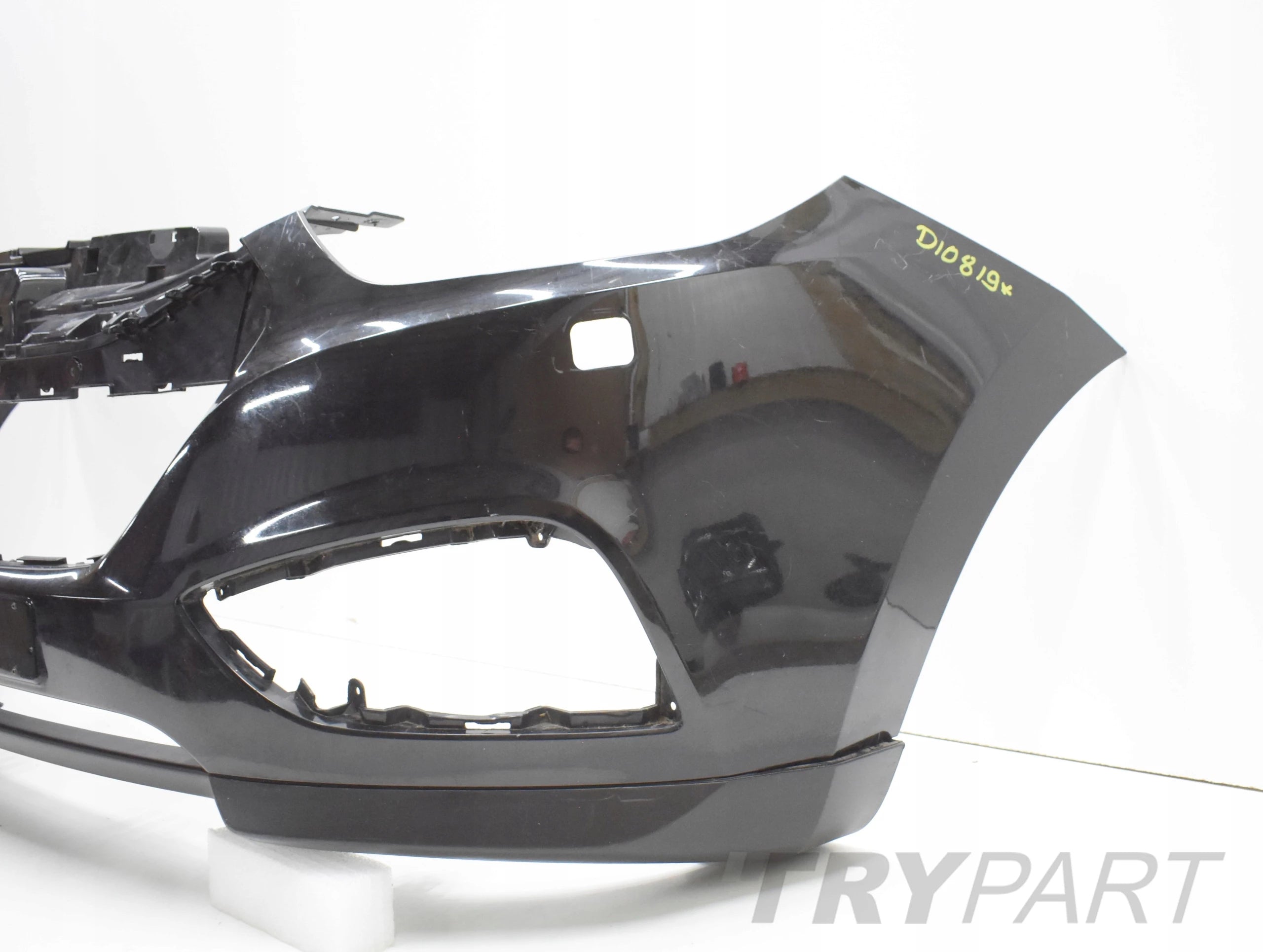 HYUNDAI IX35 FRONT BUMPER ORIGINAL + BOTTOM