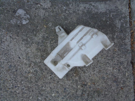 OPEL INSIGNIA windshield washer fluid reservoir