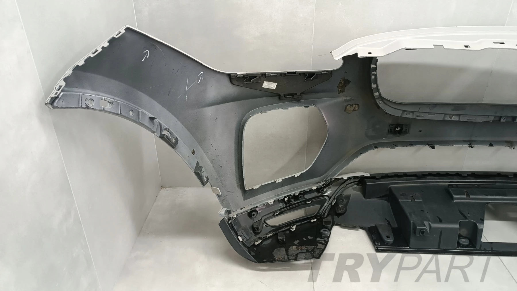Front Bumper Jaguar E-Pace E Pace 17-