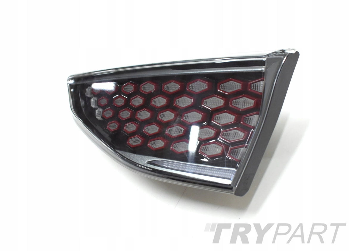 KIA CEED III LIFT GT LINE GT TAIL LIGHT RIGHT REAR IN TAILGATE ORG EU
