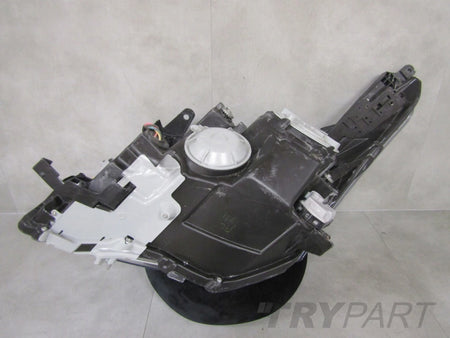 Front Headlight Toyota Avensis T27 STANDARD LENS 09-11 RH RIGHT