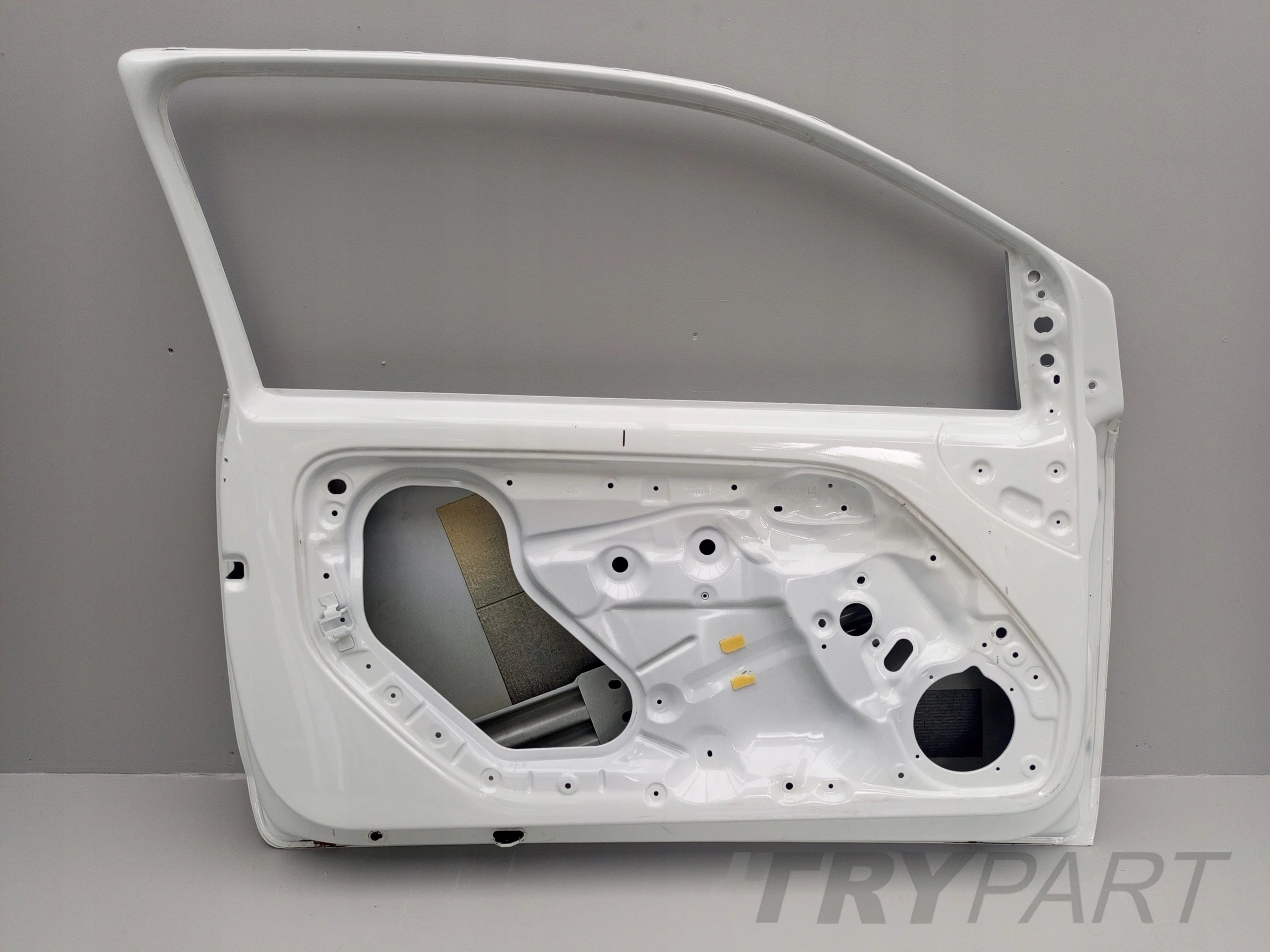 VW UP MII CITIGO 2011-20 FRONT LEFT DOOR 3D 1S3831311H