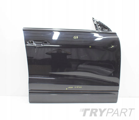 AUDI Q8 4M8 RIGHT FRONT DOOR + STRIP
