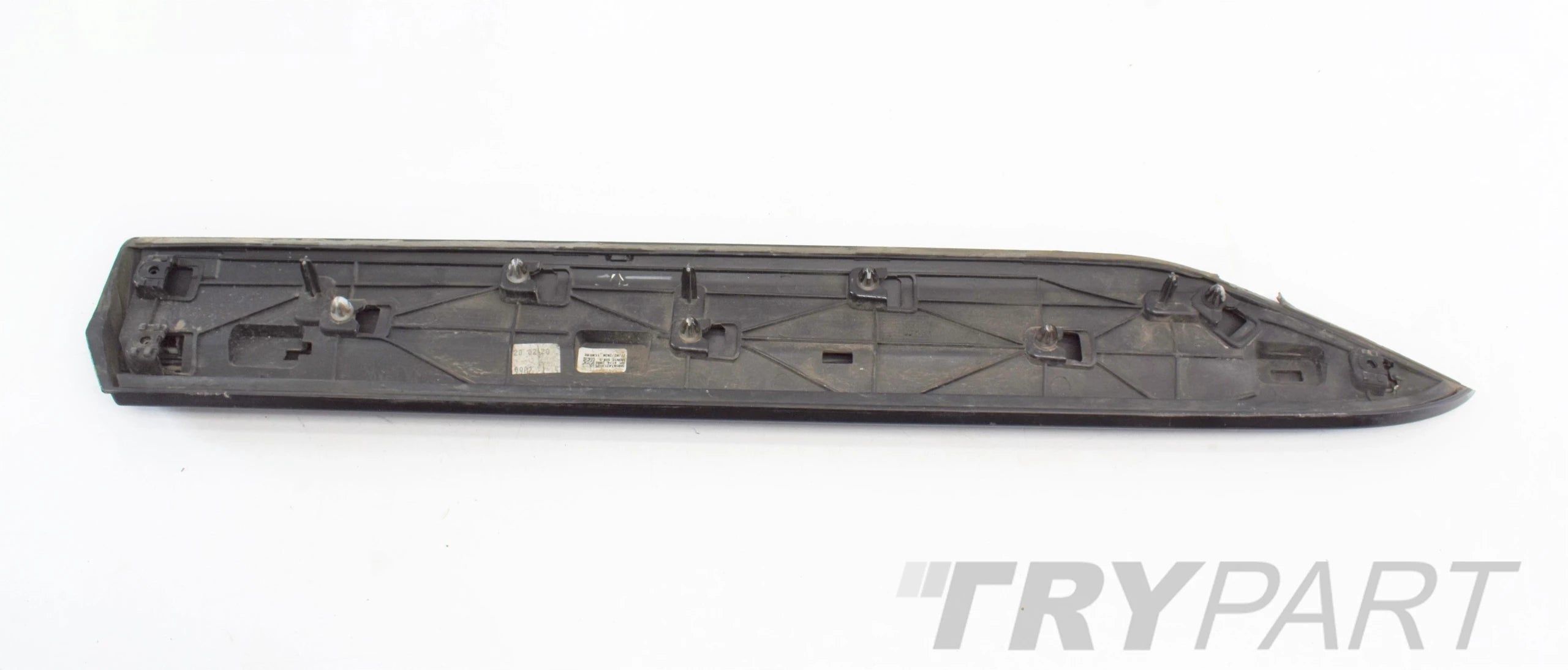 SUPERB III 3V RIGHT CHROME DOOR STRIP FRONT + REAR