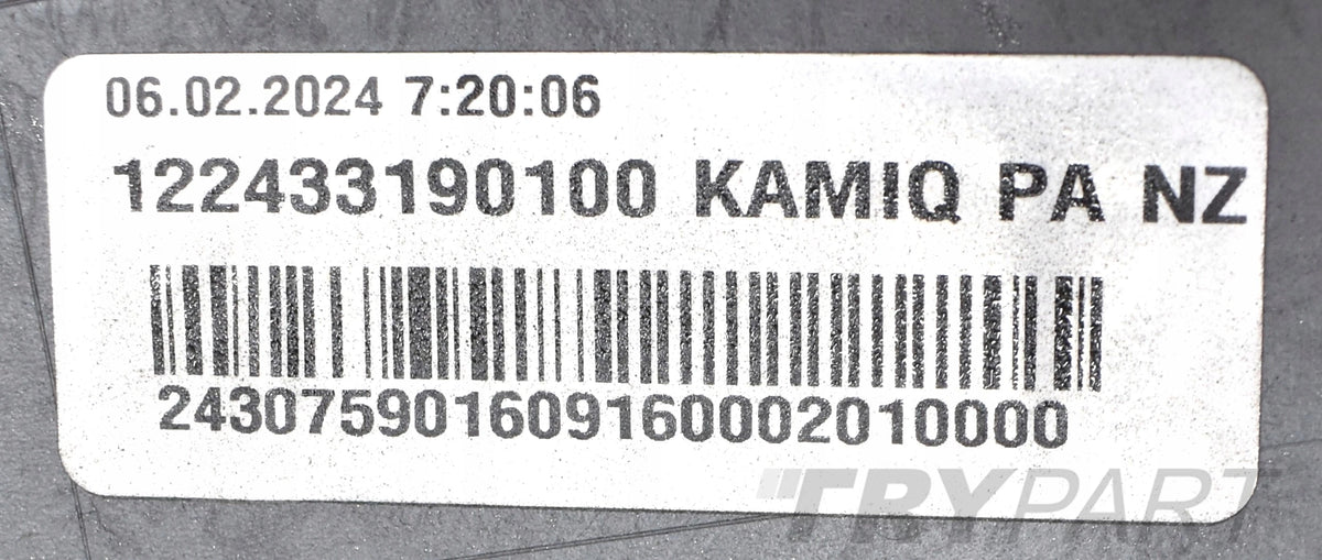 SKODA KAMIQ 658 LIFT REAR BUMPER ORIGINAL + BOTTOM