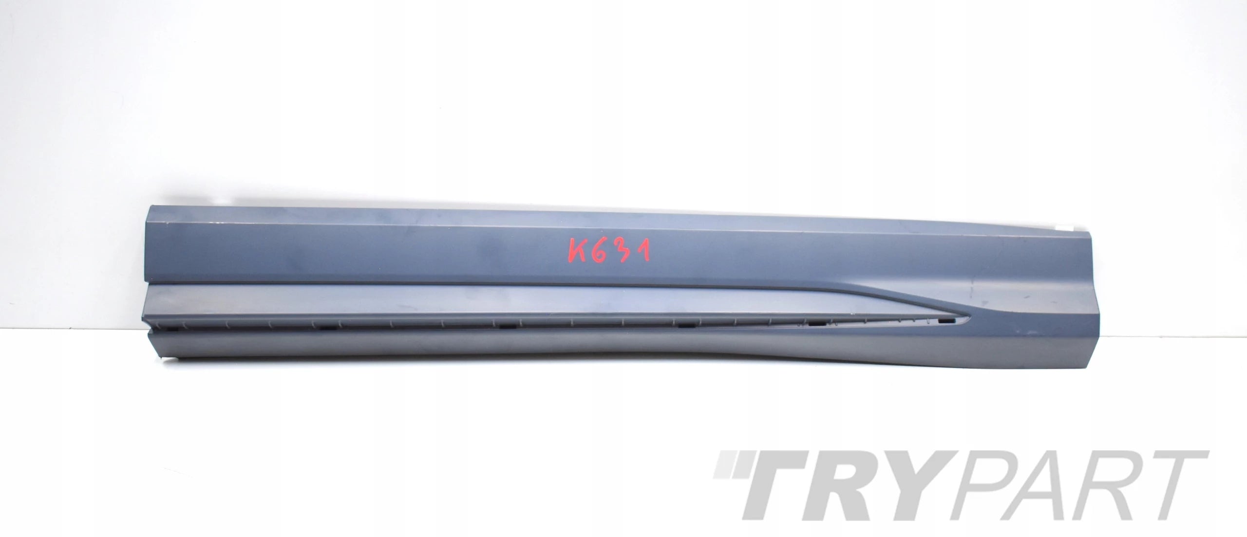 AUDI Q3 II 83A RIGHT FRONT DOOR STRIP ORG NEW