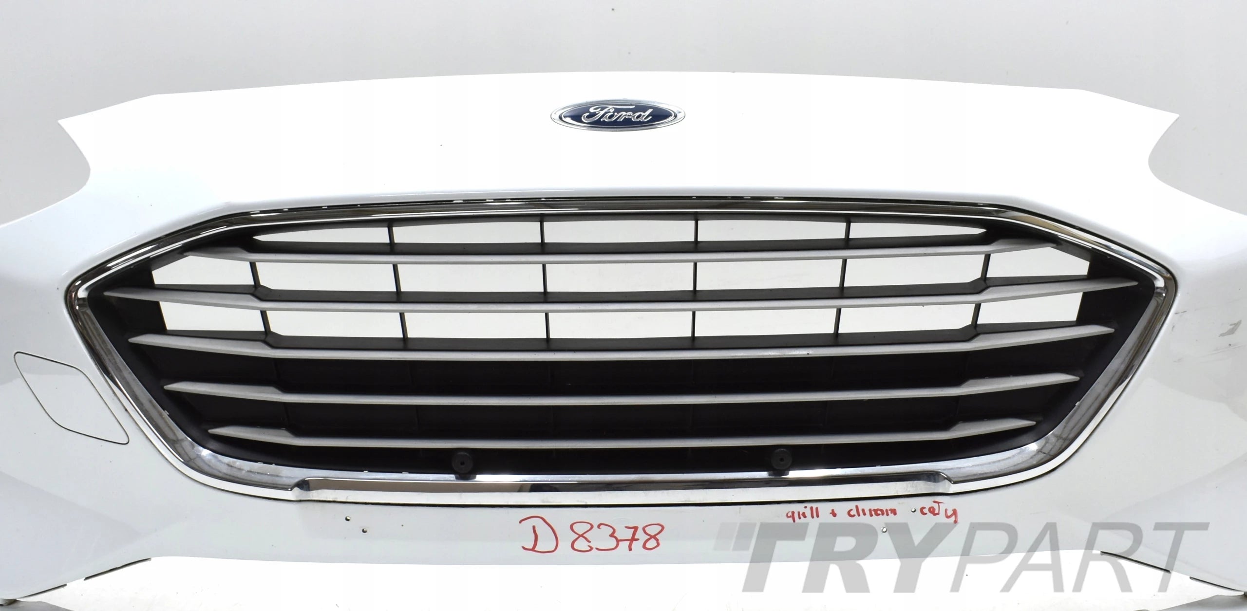 FORD FOCUS MK4 FRONT BUMPER ORG + GRILLE
