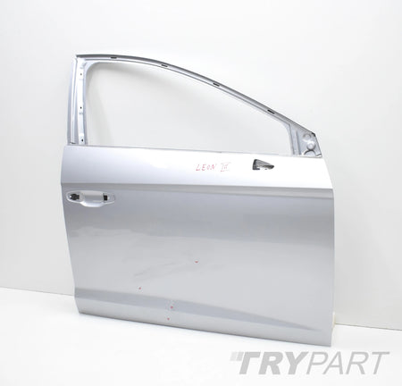 SEAT LEON III 5F0 RIGHT FRONT DOOR OEM