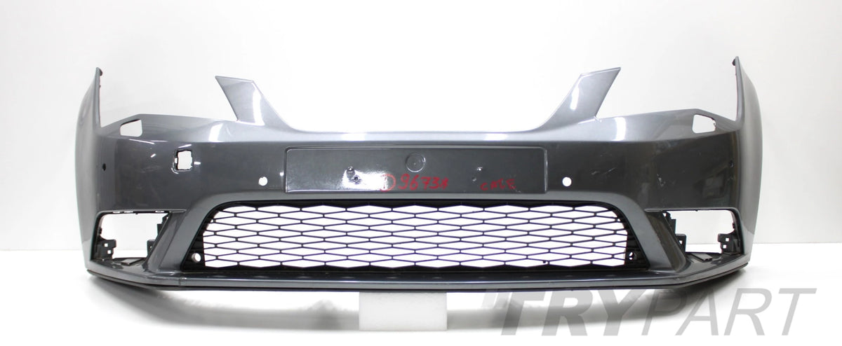 SEAT LEON III 5F0 FRONT BUMPER ORG + GRILLE