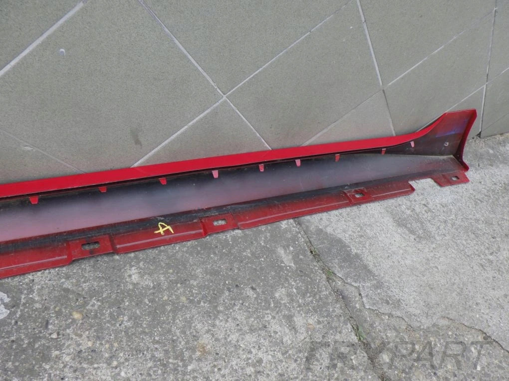 AUDI A5 SPORTBACK 8W 8W8 20- Right Sill Strip