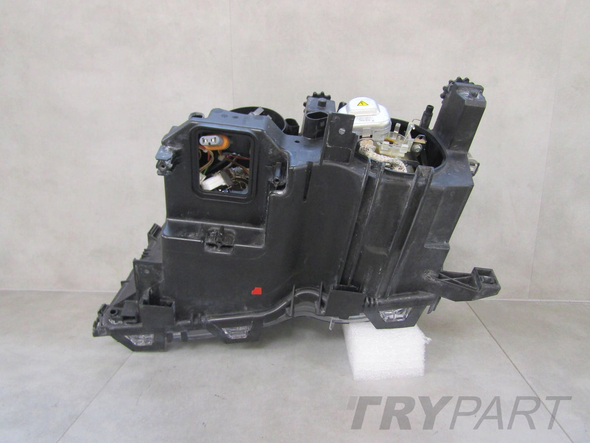 Headlight BMW 3 E46 XENON SEDAN WAGON LIFT 02-05 RH RIGHT 6925644