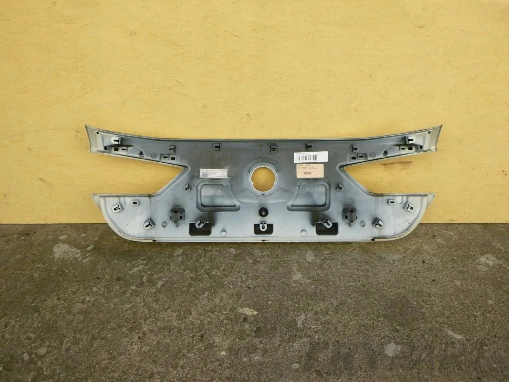 BMW X2 F39 Rear Trunk Lid Trim
