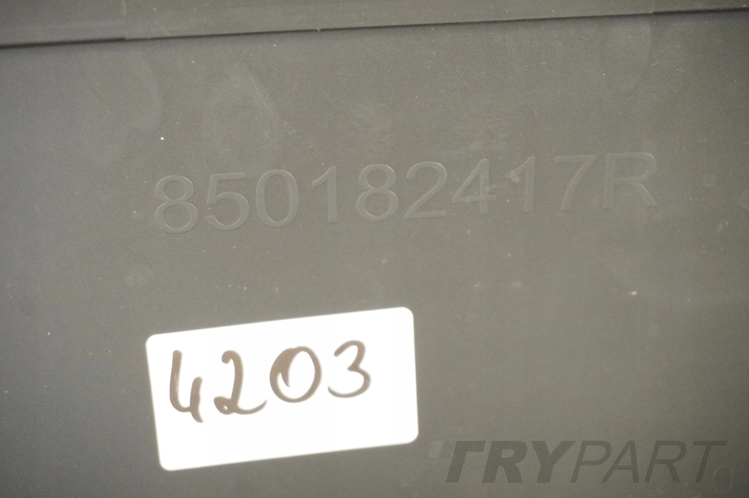 DACIA SANDERO III 3 20- BRAND NEW REAR BUMPER OE ASO CONDITION