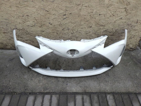 TOYOTA YARIS III 3 LIFT 17- Front Bumper
